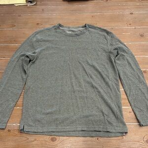 Men's Gray/Green Long Sleeve Shirt